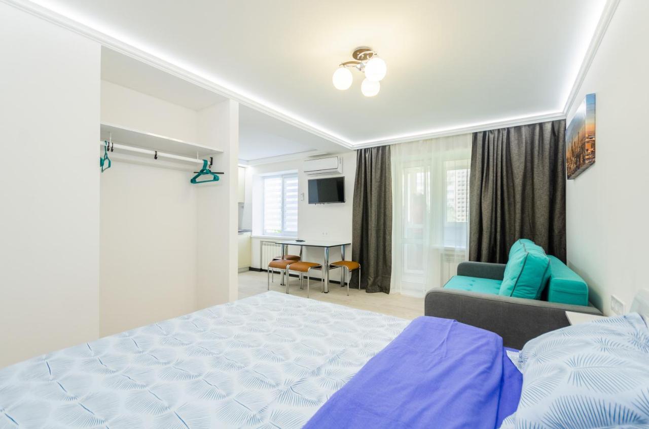 Artal Apartment On Obolonskyi Avenue 31 Киев Экстерьер фото
