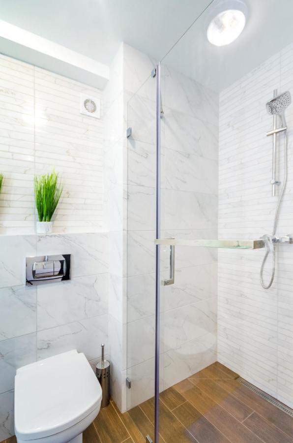 Artal Apartment On Obolonskyi Avenue 31 Киев Экстерьер фото